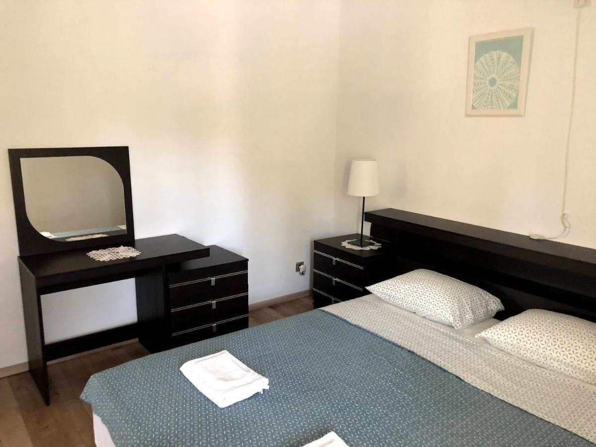 Armstrong Apartments โอเรบิก ภายนอก รูปภาพ